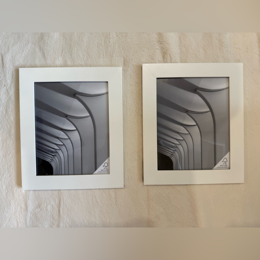Set of 2 White Picture Frames